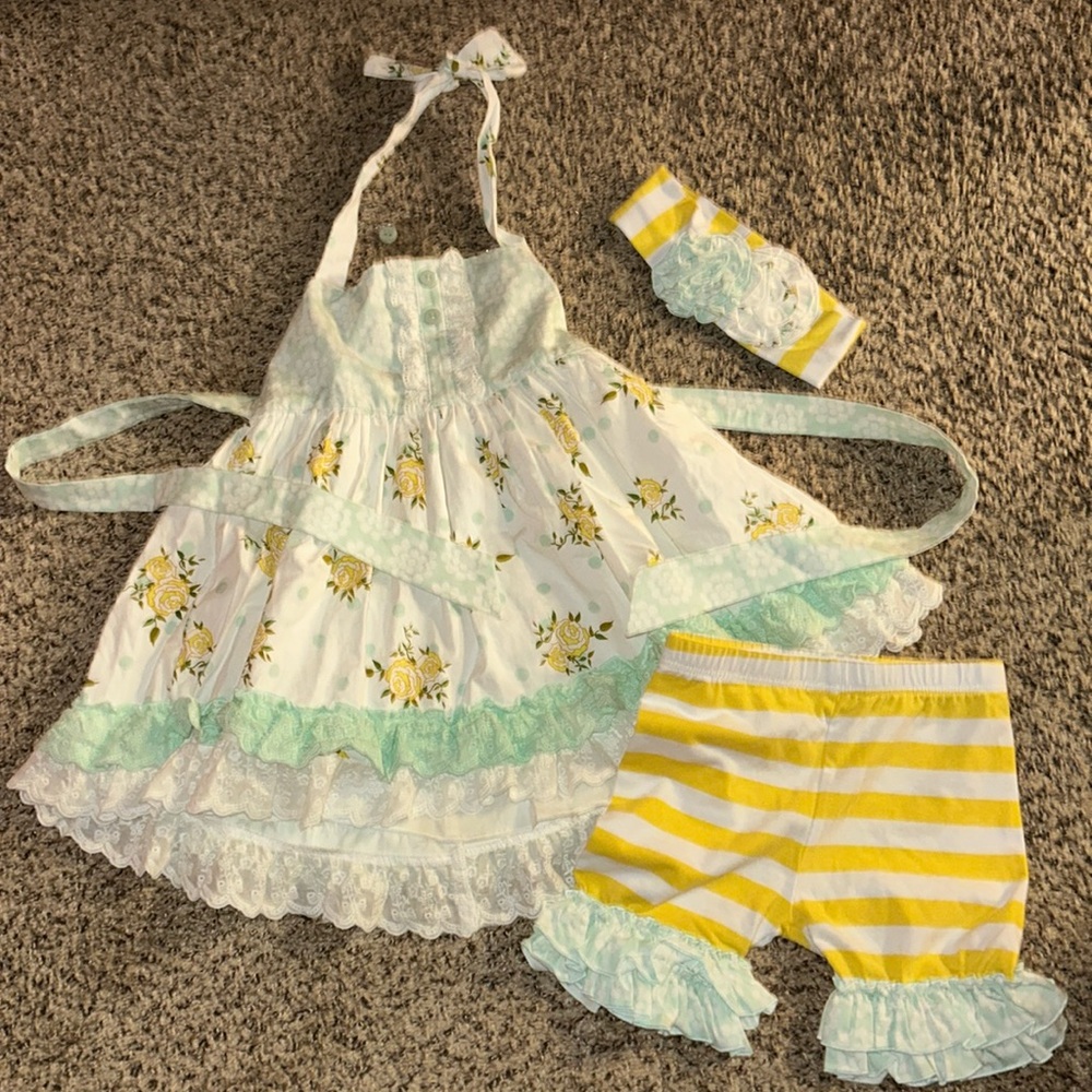 Girls 3pc set Serendipity NWT size 7 so adorable!! Shorties, halter & headband